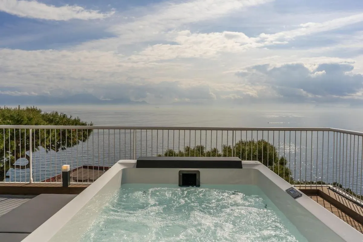 Petrarca Boutique Apartment Naples
