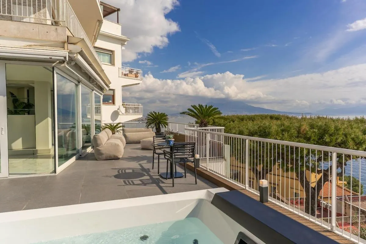 Petrarca Boutique Apartment Νάπολη 0*,  Ιταλία